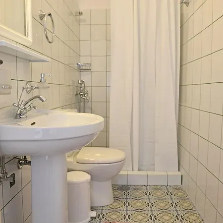 Country Lägenhetshotell Stelida (Naxos)