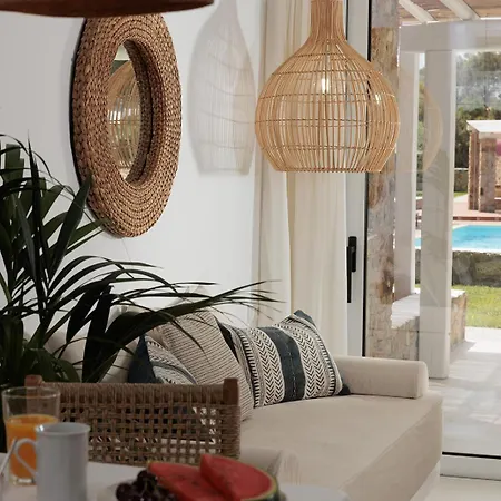 Country Lägenhetshotell 4*