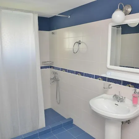 شقة فندقية Country ستيليدا